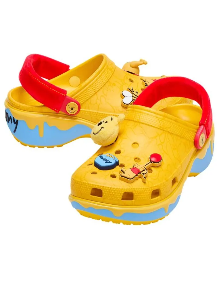 Сандалии (WMNS) Crocs x Disney Winnie the Pooh Classic Platform Clog 'Yellow Red' — изображение 3 из 6, желтый