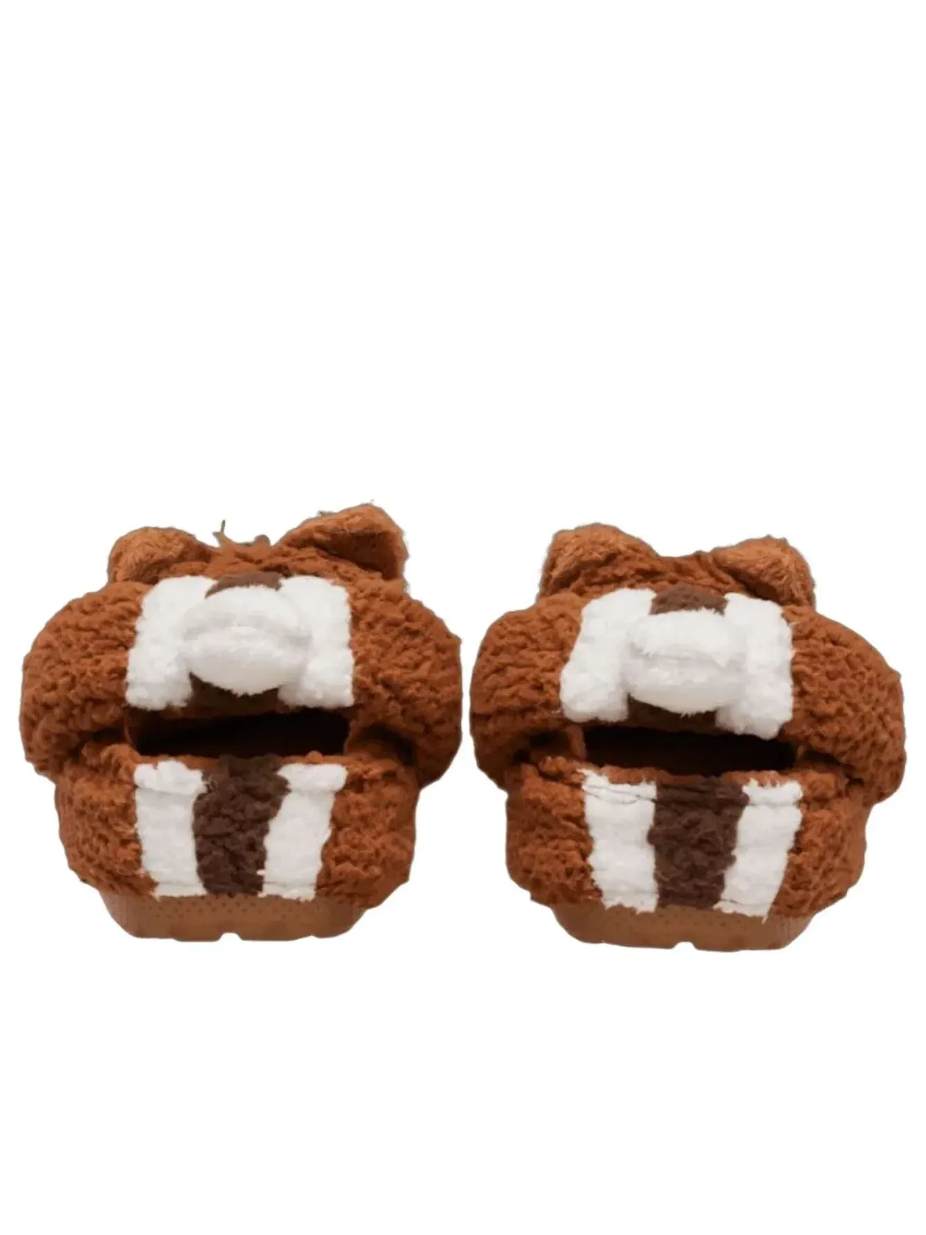 Сабо Crocs x Disney Classic Clog 'Chip N Dale' 212060-90H — изображение 4 из 6, коричневый
