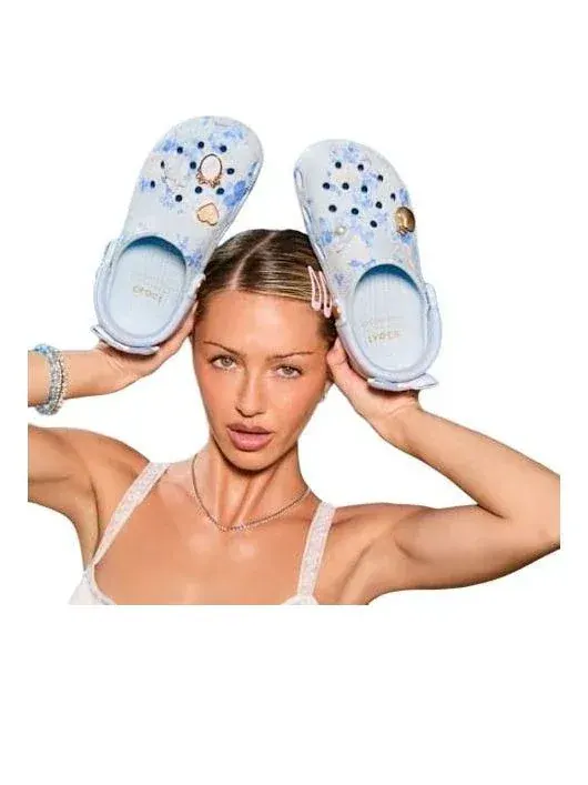 Сабо Crocs x LoveShackFancy Classic Clog 'Blue' — изображение 5 из 6, синий