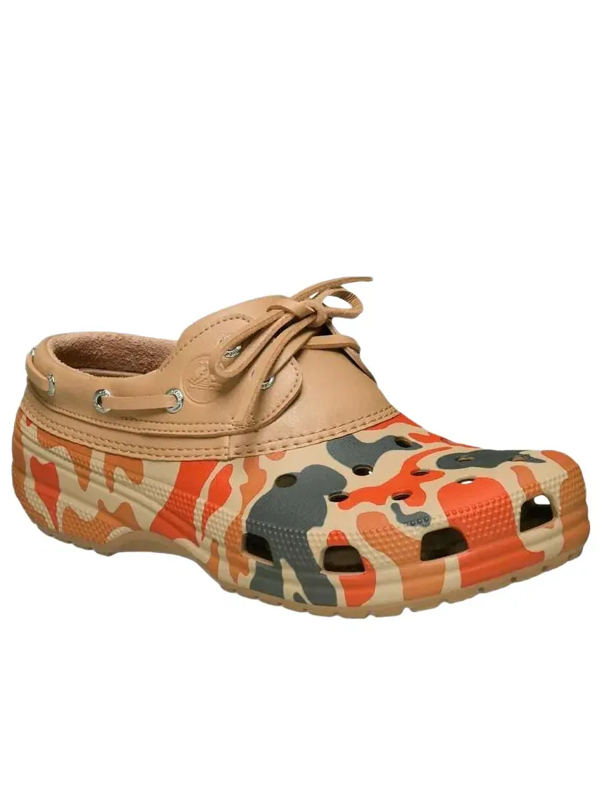 Классические мокасины Crocs Duck Camo — изображение 3 из 7, бежевый