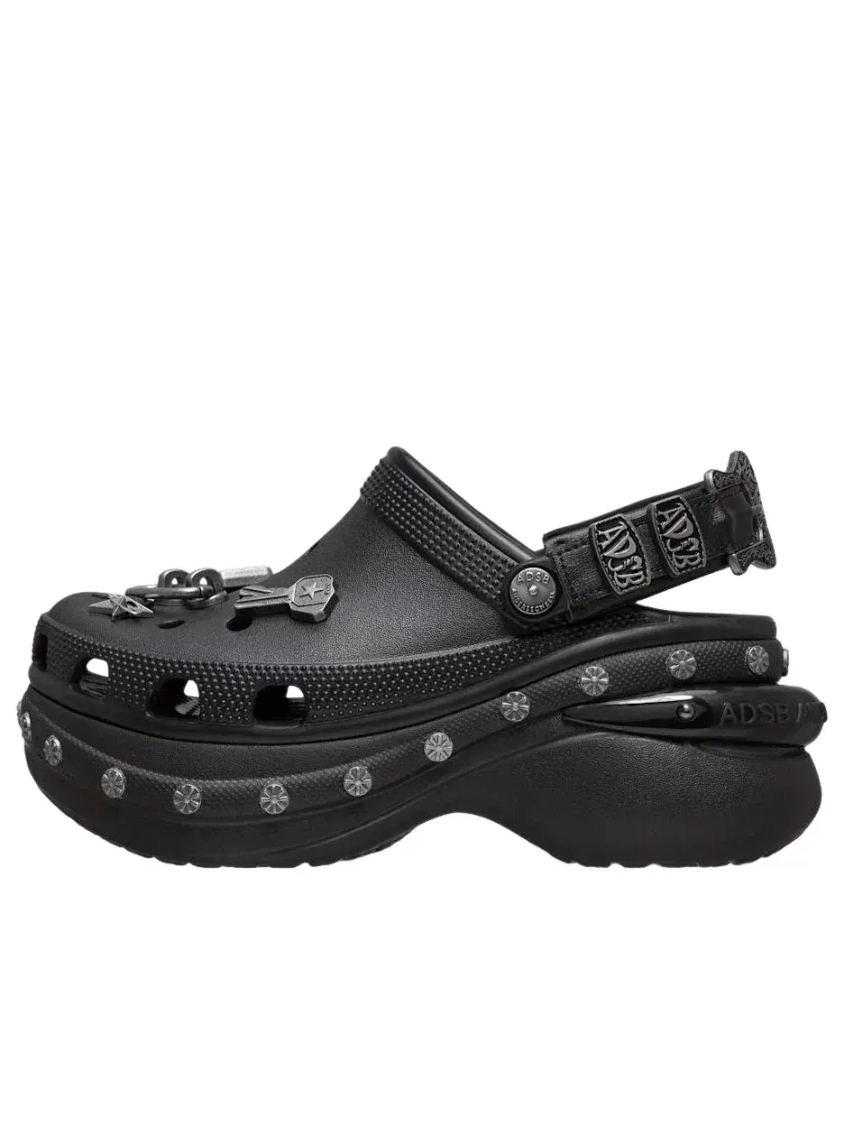 Женские сабо-клоги с закрытым носком Bae Clog Crocs — изображение 1 из 6, черный
