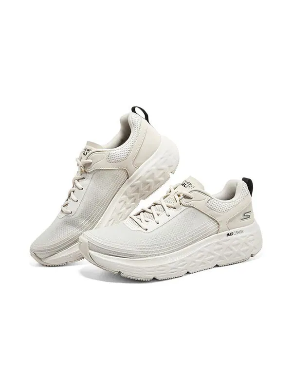 Кроссовки max cushioning delta 'beige white' Skechers — изображение 3 из 4, бежевый/белый