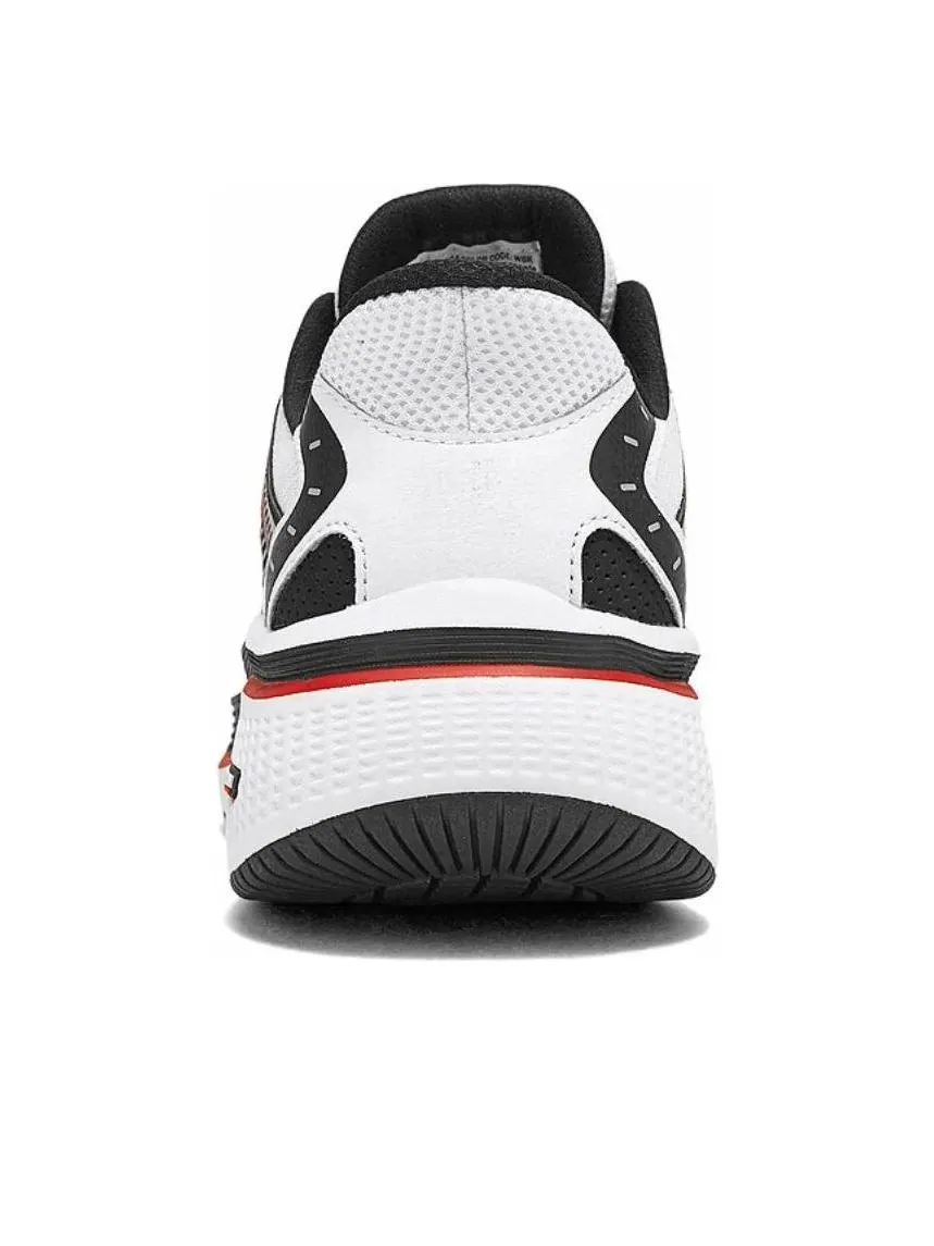 Кроссовки Skechers Go Run Elevate 2.0 Slip Ins 'White Black' — изображение 5 из 6, белый/черный