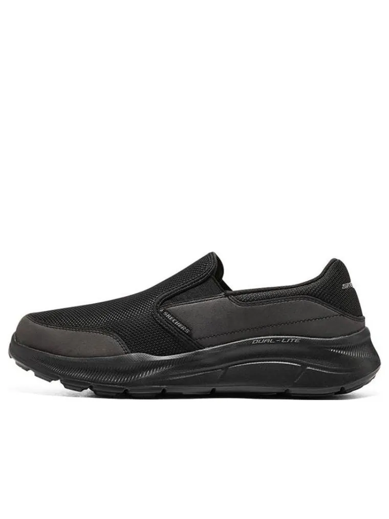 Спортивные кроссовки Skechers Equalizer 5.0 'Triple Black' — изображение 1 из 4, черный