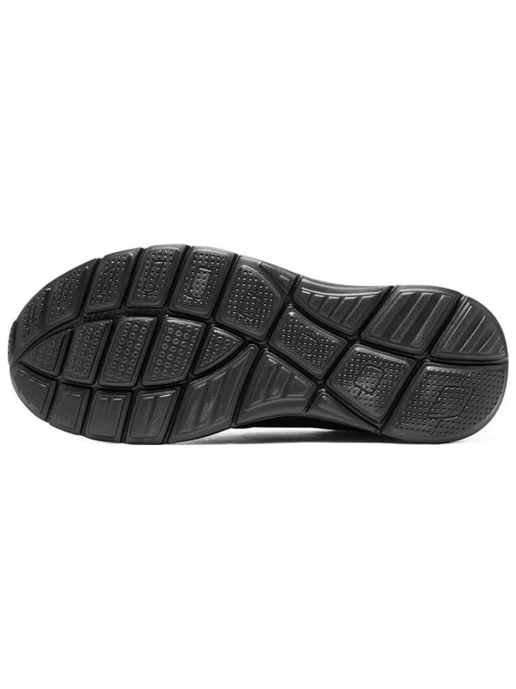 Спортивные кроссовки Skechers Equalizer 5.0 'Triple Black' — изображение 4 из 4, черный
