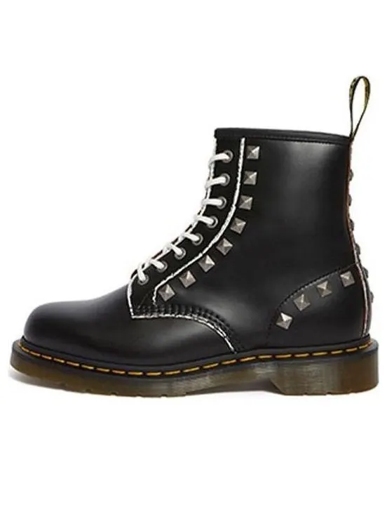 Ботинки Dr. Martens 1460 Stud 8 — изображение 1 из 4, черный