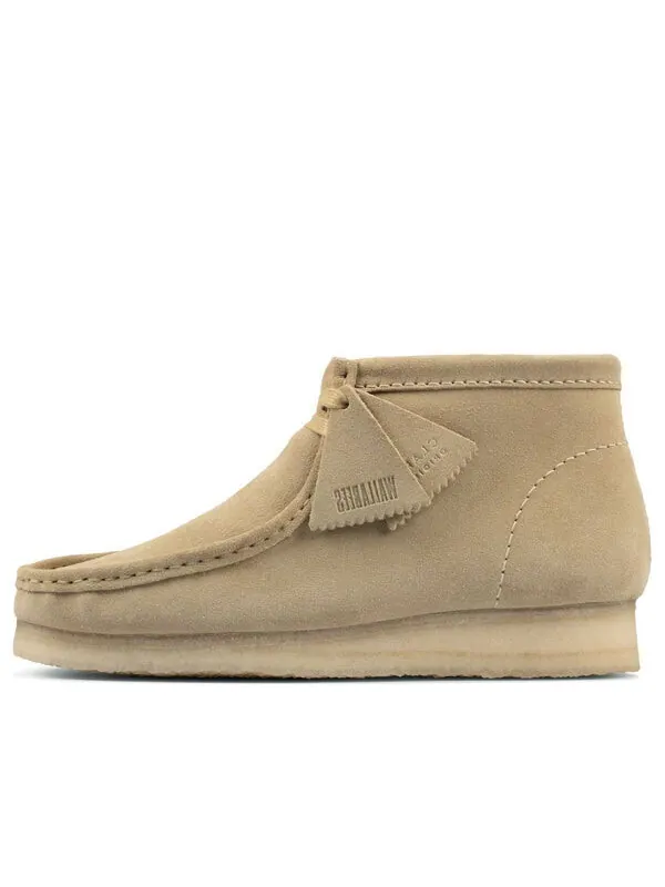 Кроссовки Clarks Wallabee Boots 'Beige Suede' — изображение 1 из 4, бежевый