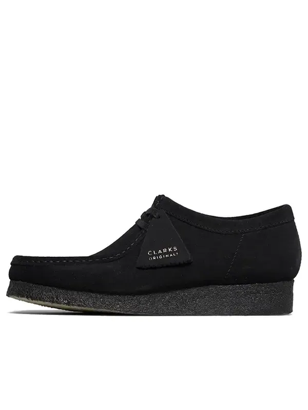 Кроссовки Clarks Wallabee 'Black Suede' — изображение 1 из 3, черный