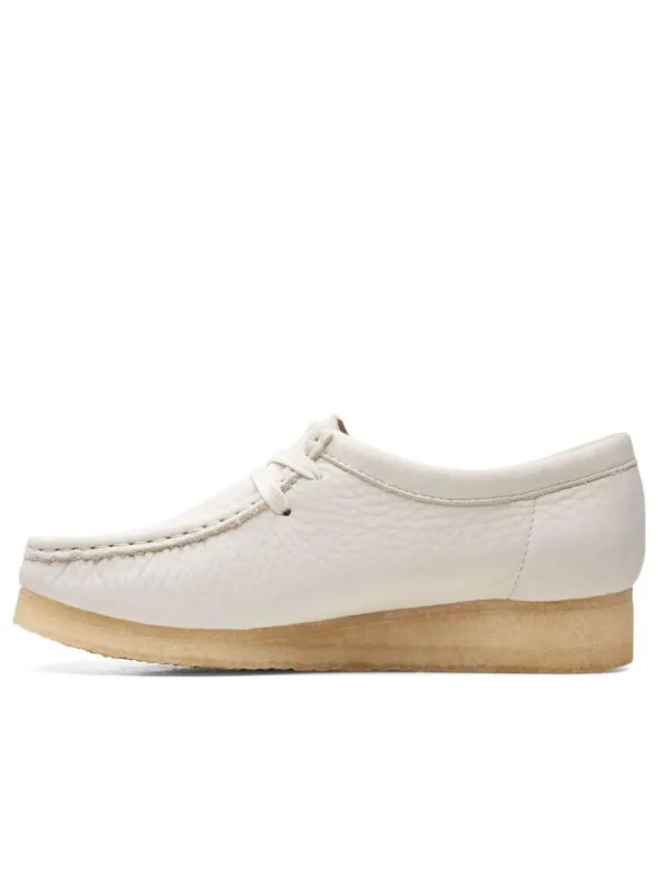 Кроссовки Clarks Wallabee 'White Nubuck' — изображение 1 из 4, белый