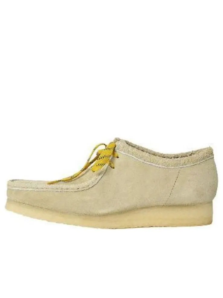Кроссовки Clarks x Thisisneverthat Wallabee 'Maple' — изображение 1 из 4, зеленый