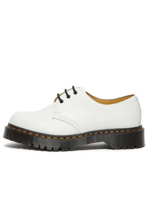 Кроссовки Dr. Martens 1461 Bex Smooth Leather Oxford Shoes — изображение 1 из 4, белый/черный