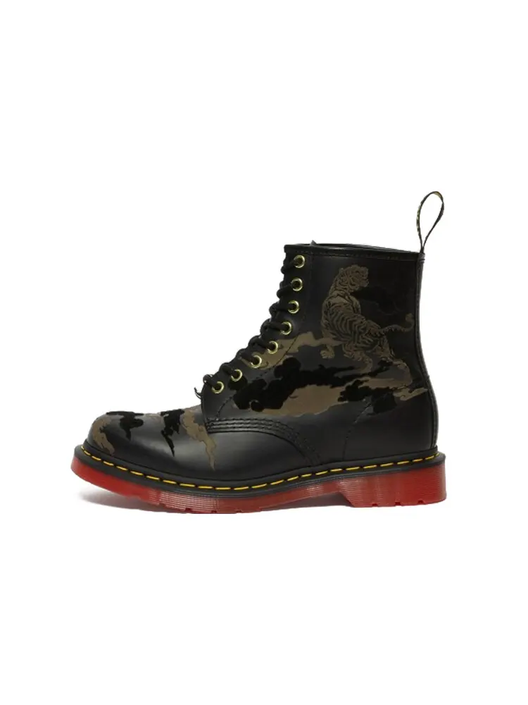 Ботинки Dr. Martens 1460 Year of the Tiger — изображение 1 из 6