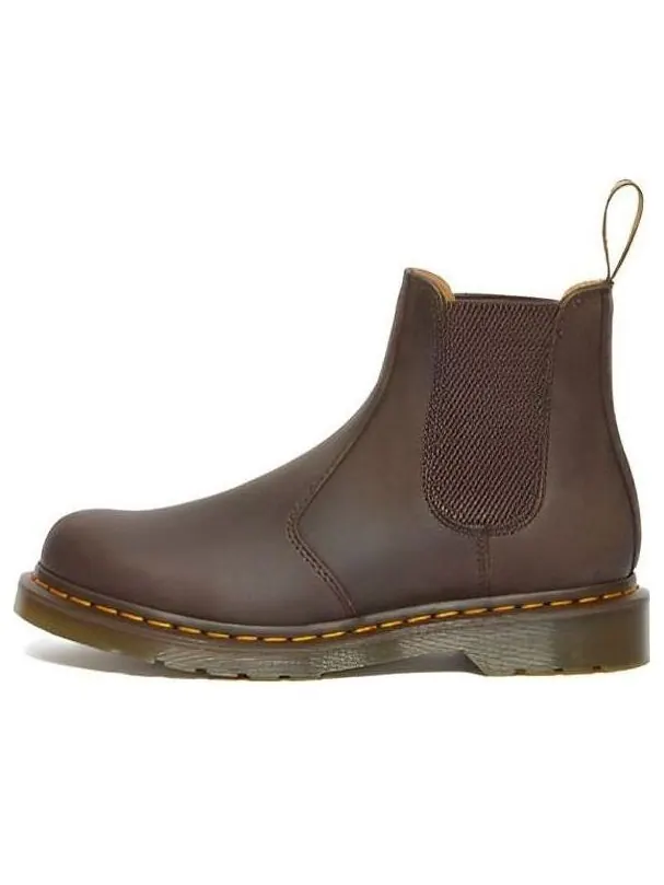Ботинки челси Dr. Martens 2976 Crazy Horse кожаные с желтой строчкой — изображение 1 из 5, коричневый