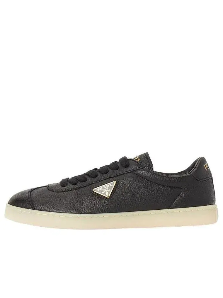 Мужские кроссовки из оленьей кожи с моделью FW25 Deerskin Leather Sneaker PRADA
