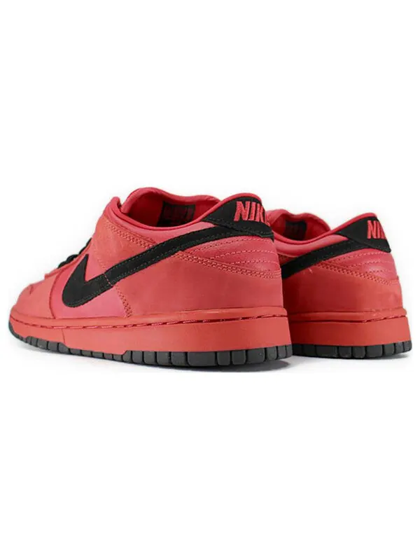 Кроссовки sb dunk low pro 'true red' Nike — изображение 3 из 4, красный