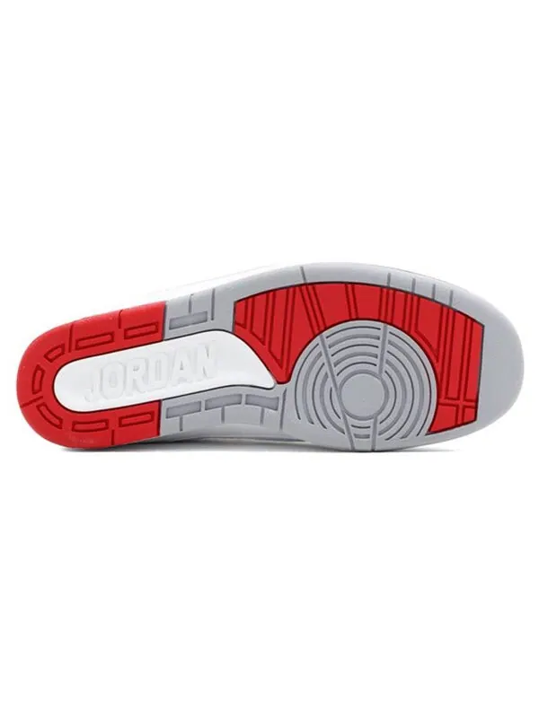 Кроссовки 2 ретро Air Jordan — изображение 3 из 3, белый