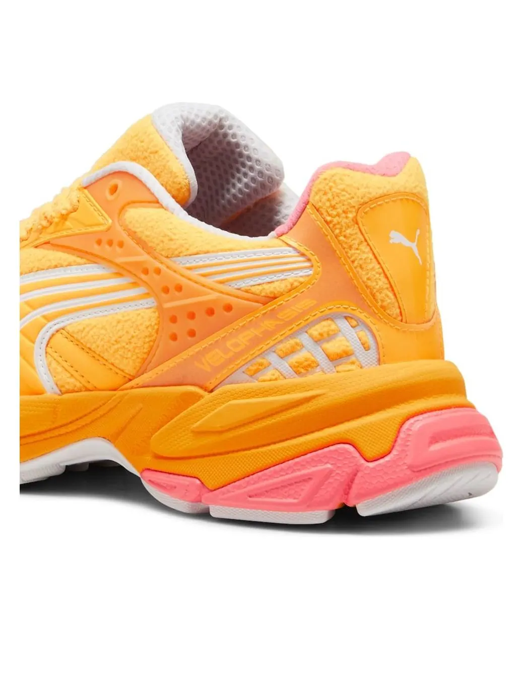 Кроссовки PUMA x Scuderia Ferrari Velophasis 'Sun Stream' — изображение 4 из 6, желтый