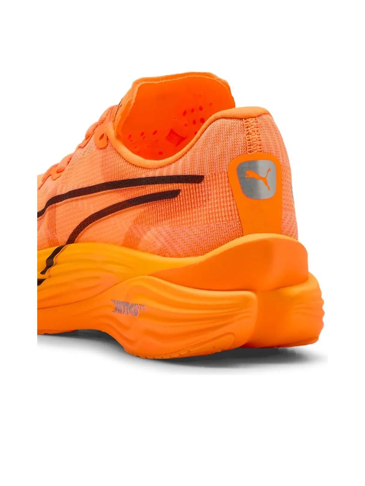 Кроссовки (WMNS) PUMA Deviate NITRO Elite 3 'Heat Fire PUMA Black' — изображение 4 из 6, оранжевый