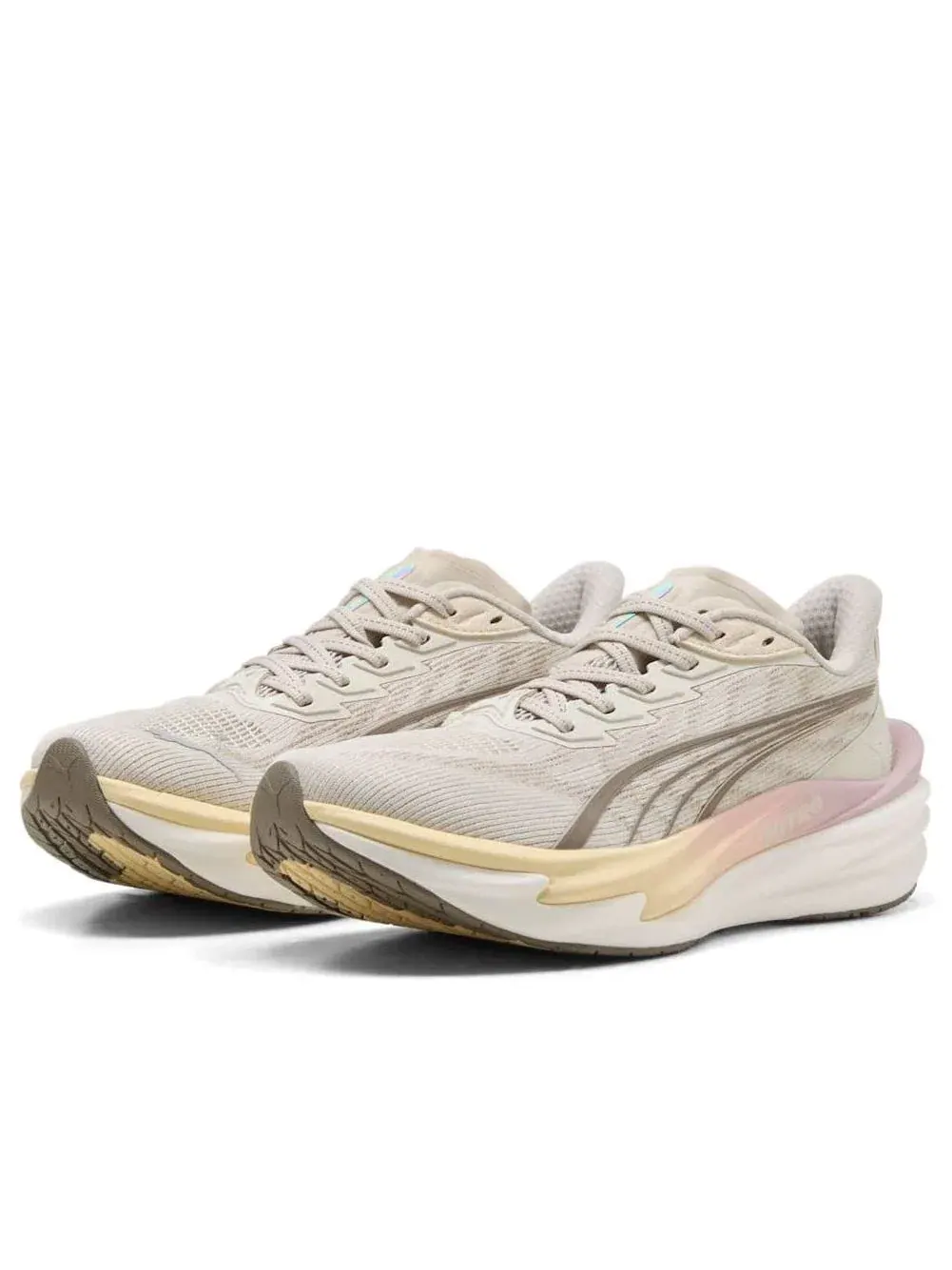 Женские беговые кроссовки с шнуровкой Deviate Nitro PUMA — изображение 2 из 6, бежевый
