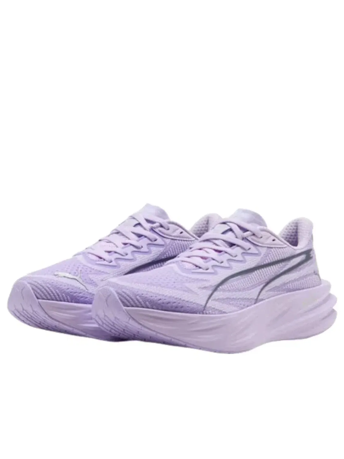 Женские кроссовки для бега с сетчатым верхом PUMA Deviate Pure Nitro Light Lavender Inky Depths — изображение 2 из 5