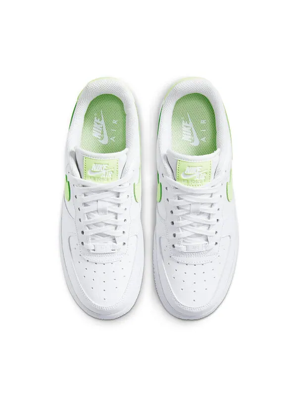 Кроссовки air force 1 '07 'white barely volt' Nike — изображение 4 из 4, белый/зеленый