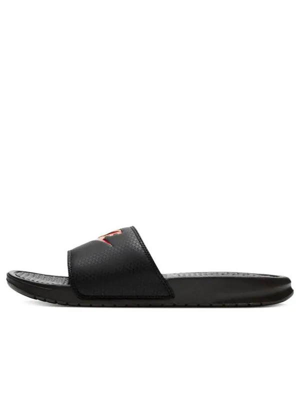Тапочки benassi slide 'just do it' Nike — изображение 1 из 4, черный/красный