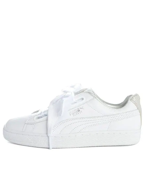 Кроссовки suede heart crush white Puma — изображение 1 из 4, белый/серебристый