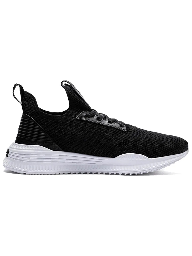 Беговые кроссовки PUMA Avid Fight Or Flight Low Top Black/White — изображение 2 из 6, черный