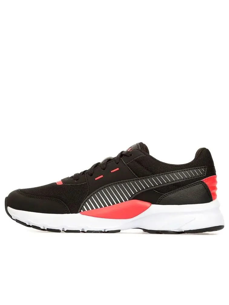 Спортивные кроссовки PUMA Future Runner 'Black White Red' — изображение 1 из 6, красный