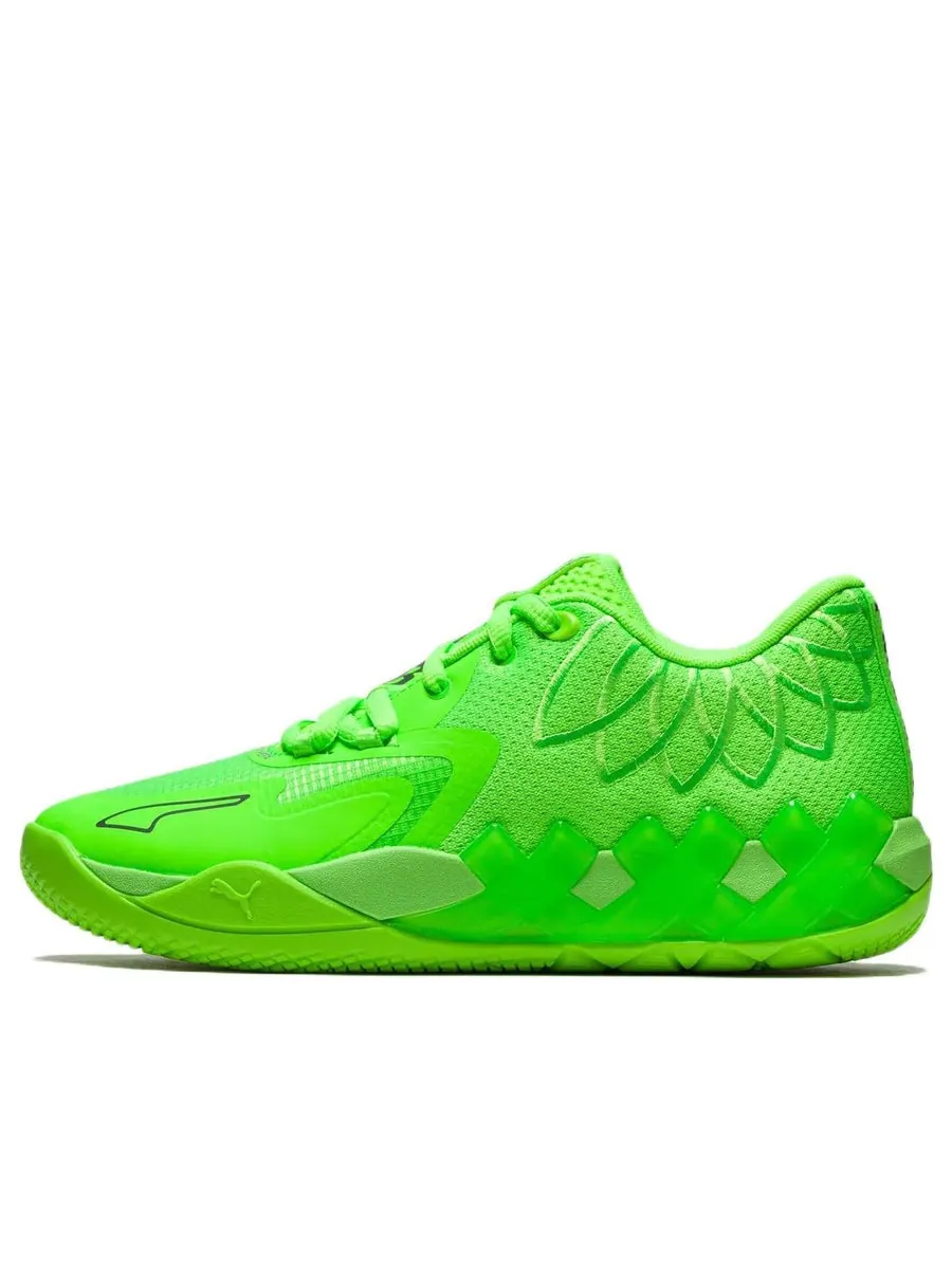 Кроссовки PUMA MB.01 Low LaMelo Ball 'Volt' — изображение 1 из 4, зеленый