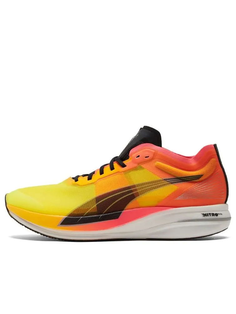 Беговые кроссовки PUMA Deviate Nitro Elite Fireglow — изображение 1 из 5, красный