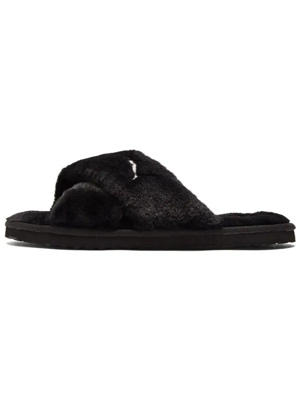 Тапочки fluff x strap slide 'black' Puma — изображение 2 из 4, черный