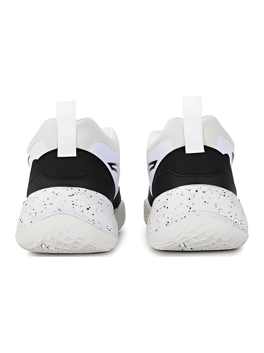 Кроссовки PUMA Playmaker 'Spray White Black' — изображение 5 из 6, белый