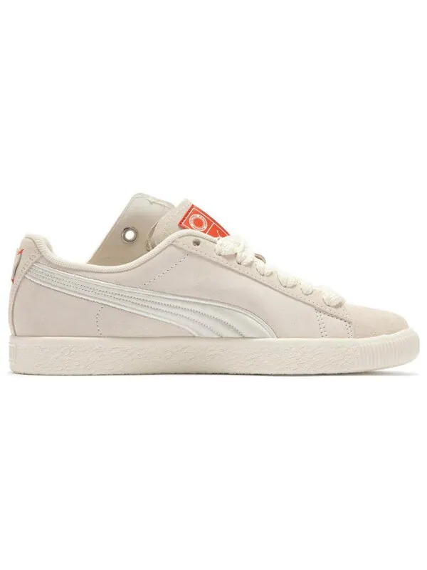 Кроссовки staffnoly x monopoly x clyde 'beige' Puma — изображение 2 из 4, кремовый/белый/оранжевый