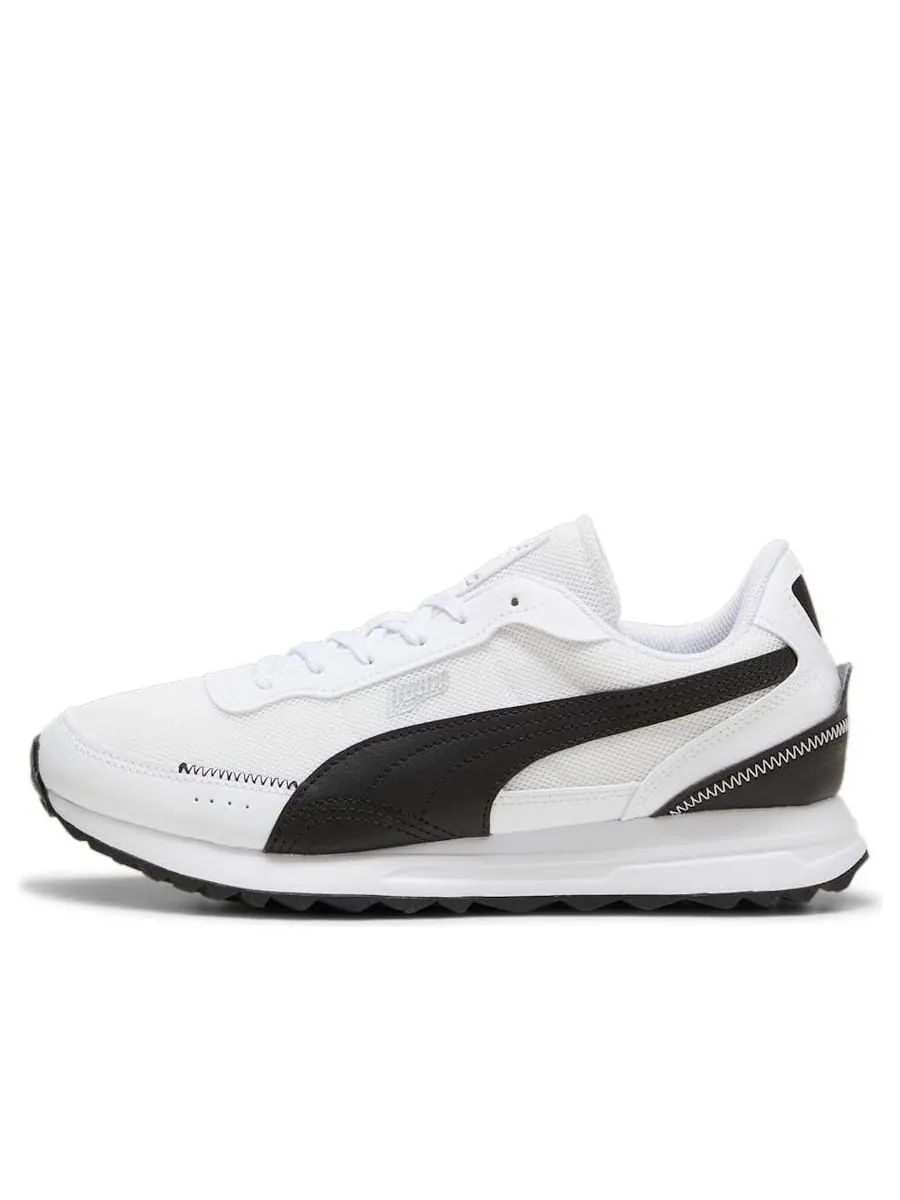 Кроссовки PUMA Road Rider Leather 'White Black' — изображение 1 из 6, белый