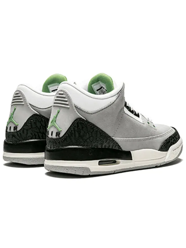 Кроссовки 3 ретро Air Jordan — изображение 4 из 4, серый/-черный-белый