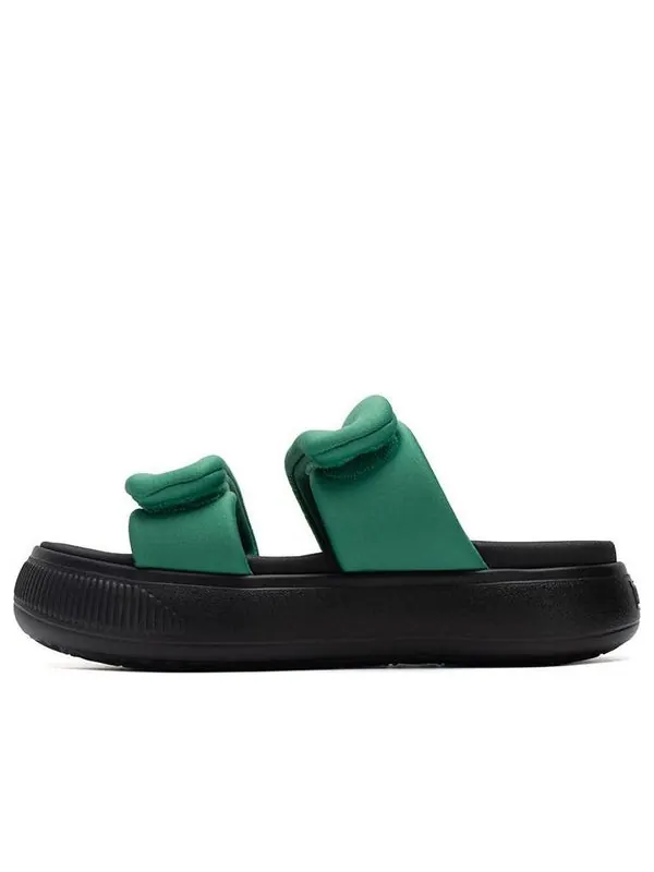Тапочки mayu puffy slides 'green black' Puma — изображение 1 из 4, зеленый/черный