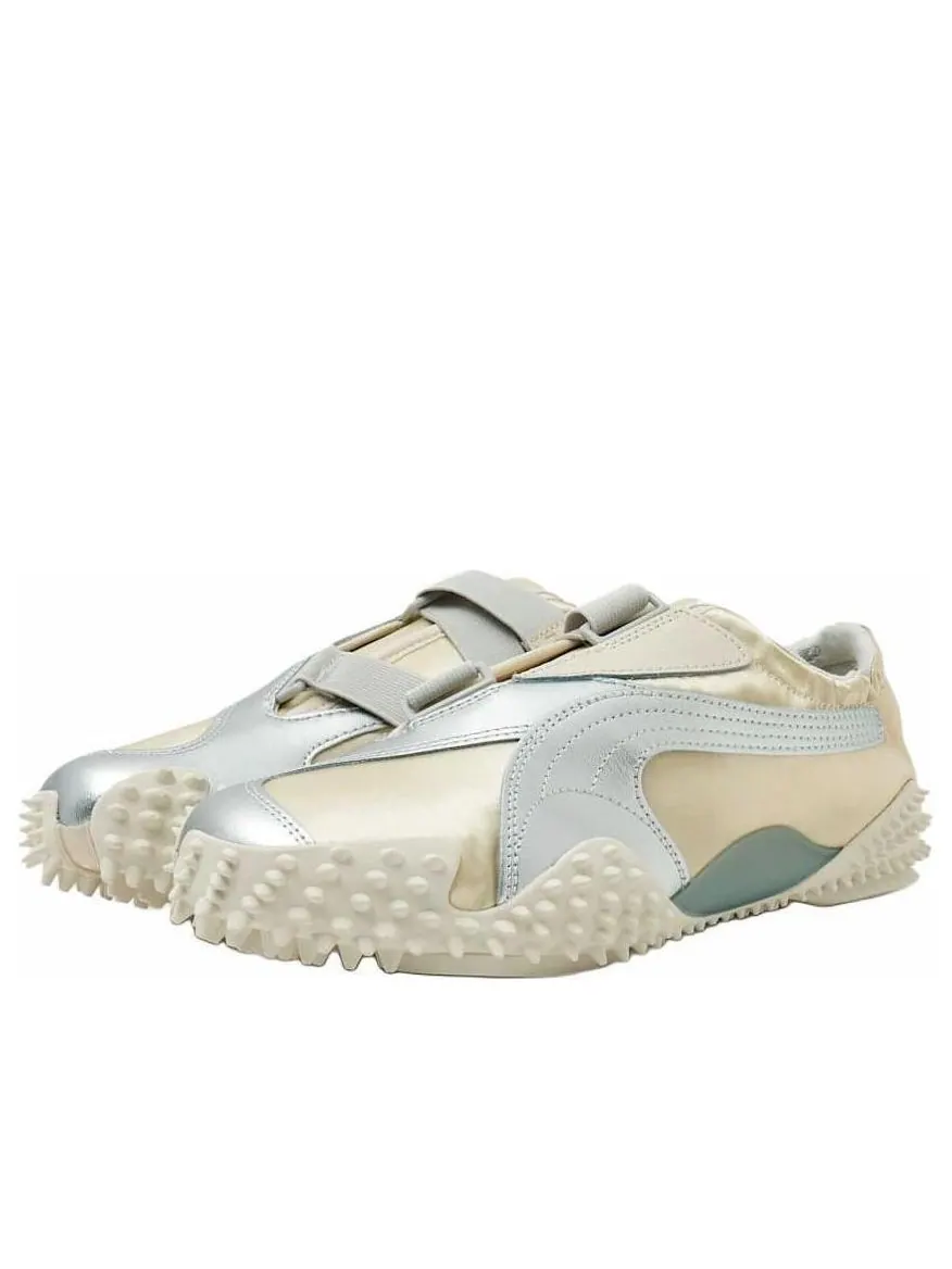 Кроссовки (WMNS) PUMA Mostro Power & Grace 'Alpine Snow' — изображение 2 из 4, серебряный