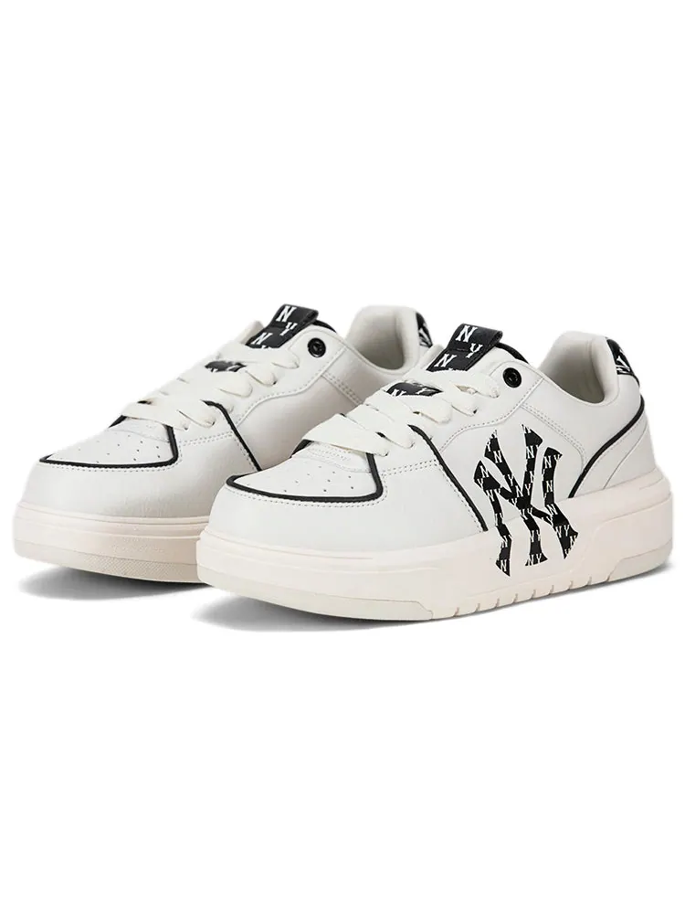 Кроссовки MLB Chunky Liner Yankees Monogram 'White Black' — изображение 3 из 10, белый