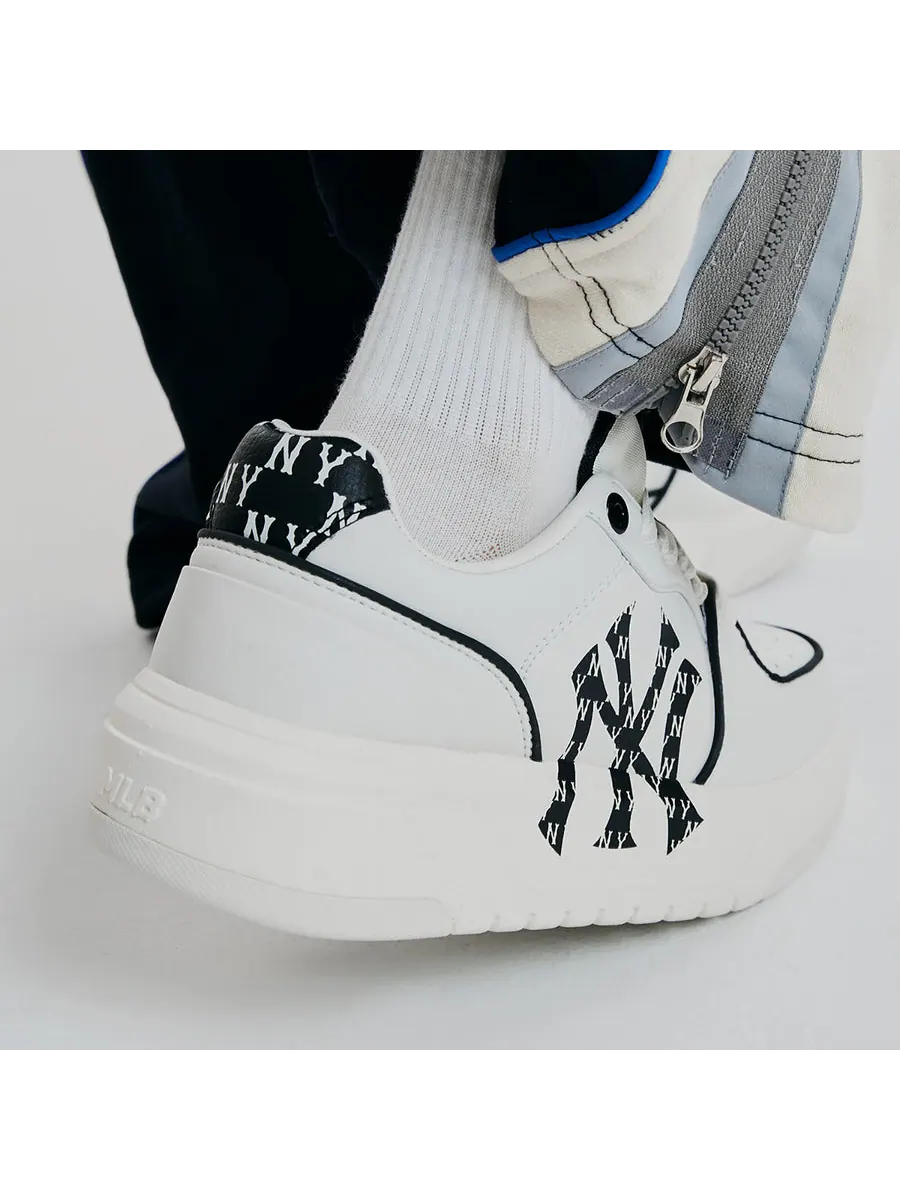 Кроссовки MLB Chunky Liner Yankees Monogram 'White Black' — изображение 10 из 10, белый