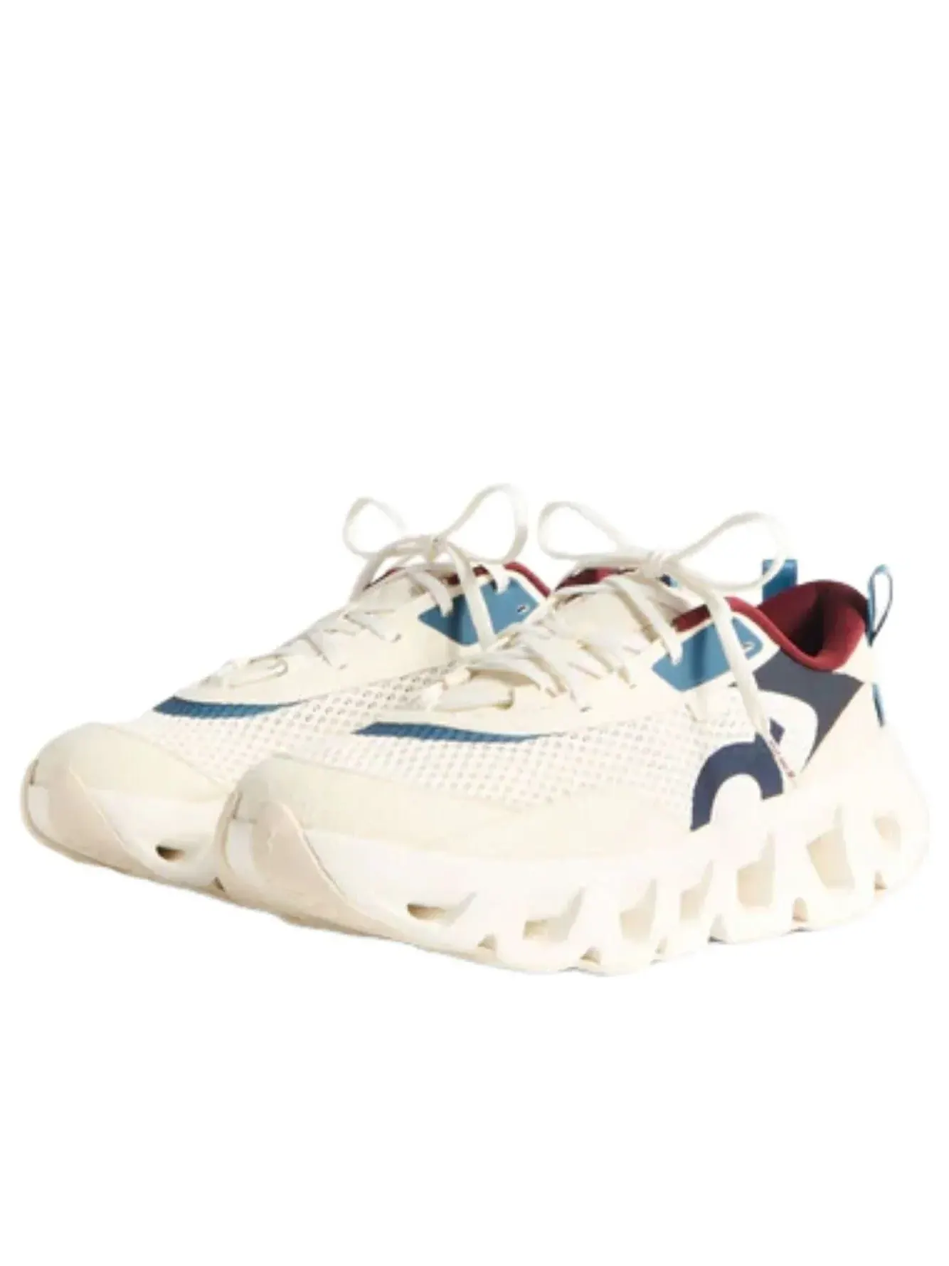 Кроссовки On Running x KITH K-Tech 2 'White Real Teal' — изображение 2 из 6, белый