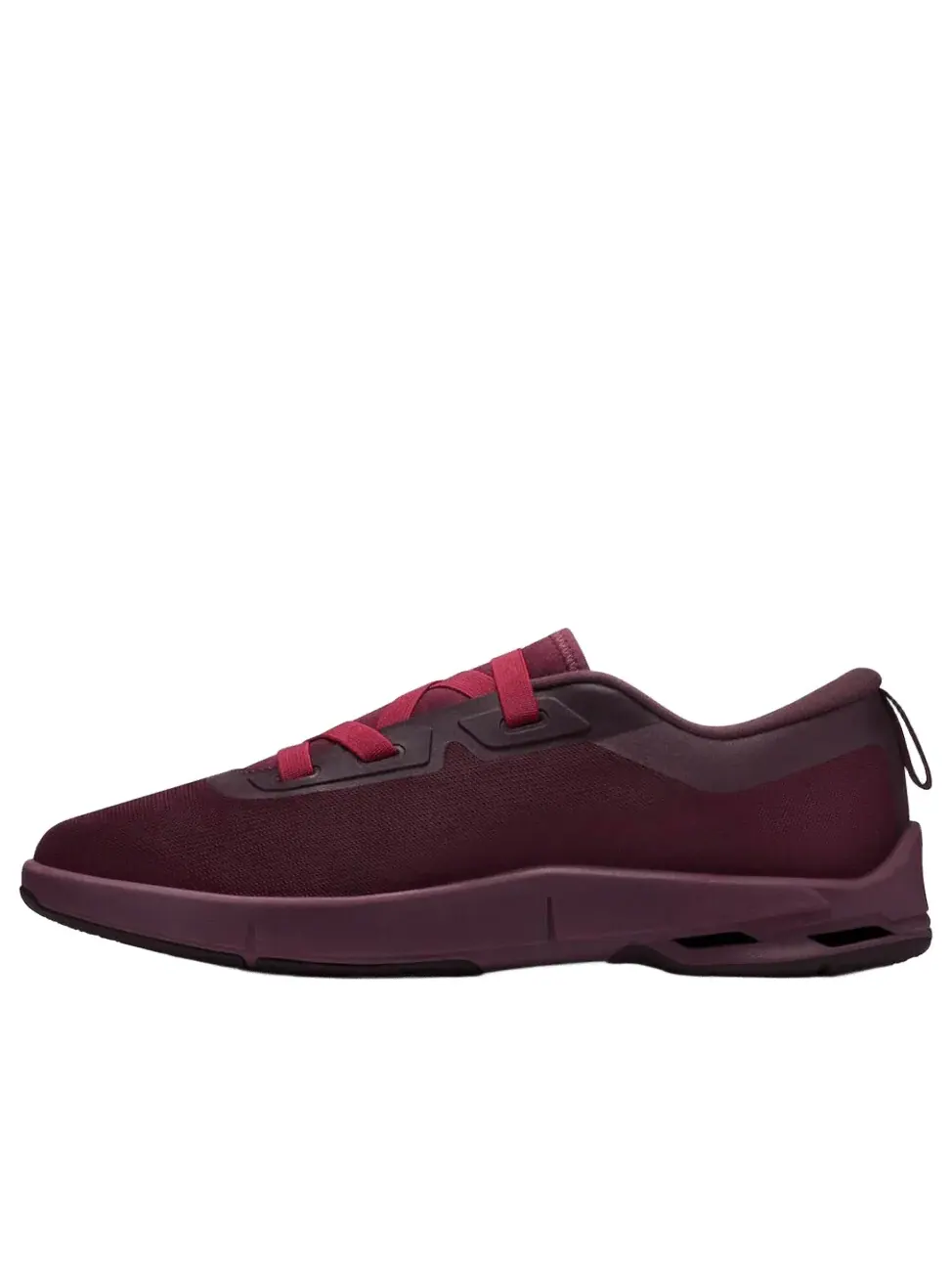 Кроссовки On Running x Zendaya Cloudnova Moon 'Fig' 3WG10745463 — изображение 2 из 4, красный