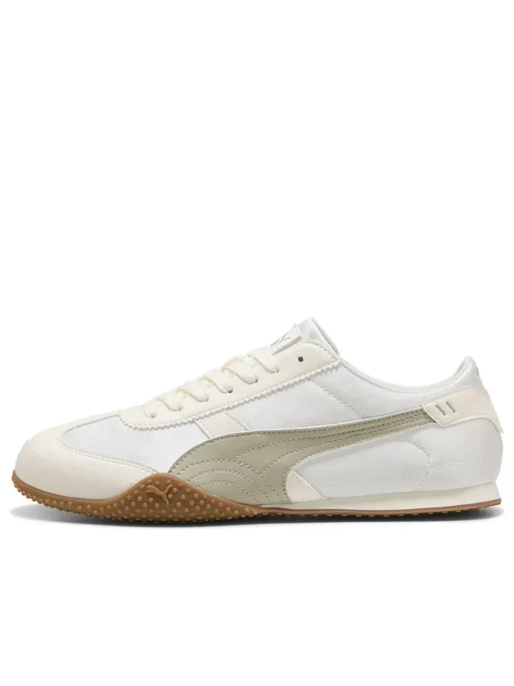 Женские кроссовки с закрытой шнуровкой Bella PUMA — изображение 1 из 6, белый