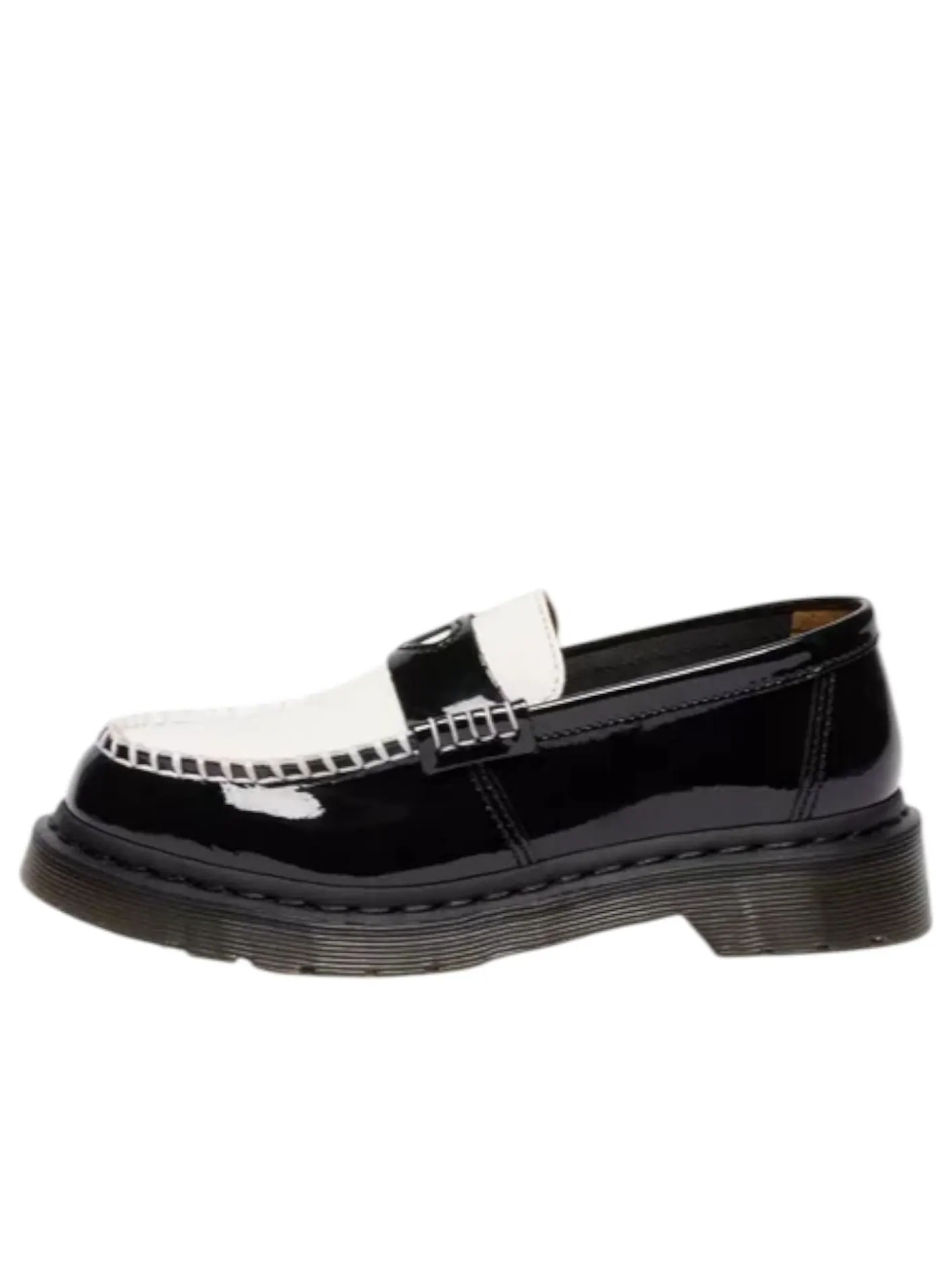 Лоферы женские Dr. Martens Penton Heart Two-Tone Arcadia — изображение 1 из 6, черный/белый