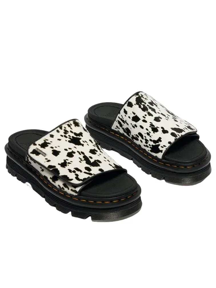 Сандалии Dr. Martens Zebzag Slide Sandal 'Dalmatian' — изображение 3 из 5, белый