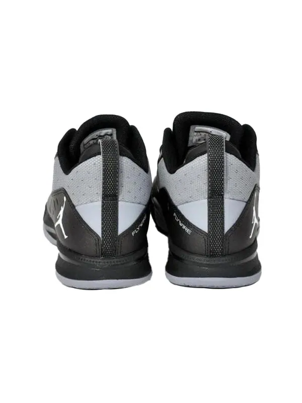Кроссовки cp3.v Air Jordan — изображение 4 из 4, черный/серый