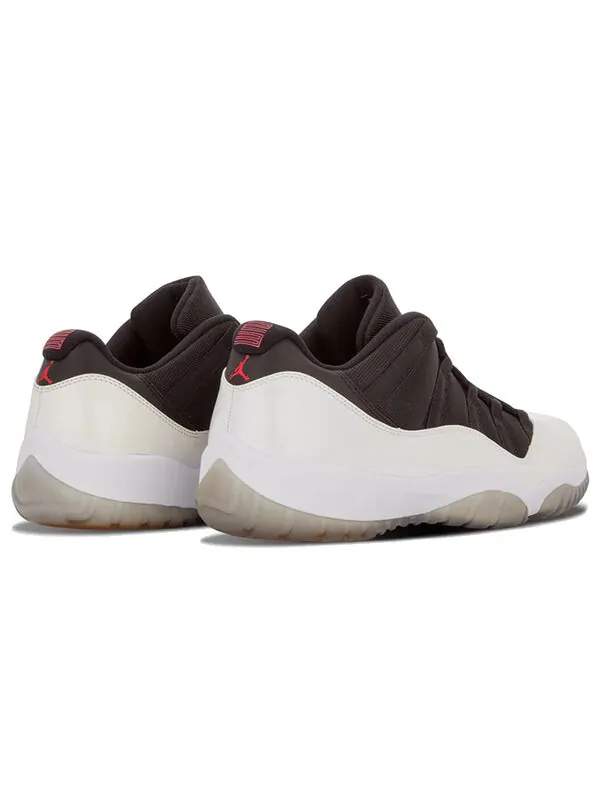 Кроссовки 11 ретро низкие Air Jordan — изображение 3 из 4, белый/черный-красный