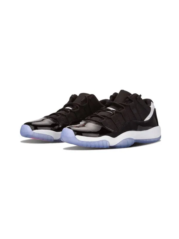 Кроссовки 11 ретро низкие Air Jordan — изображение 2 из 4, черный/-платиновый