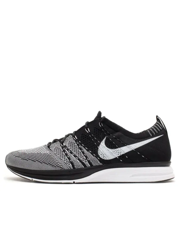 Кроссовки flyknit trainer Nike — изображение 1 из 1, черный/белый