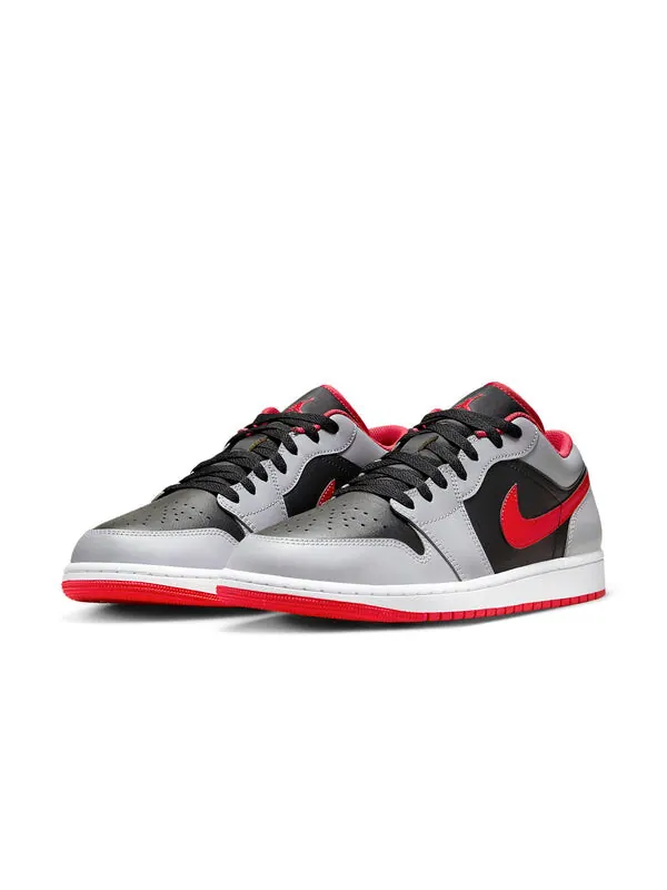 Кроссовки 1 низкие Air Jordan — изображение 2 из 4
